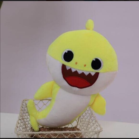 Baby shark led plush singing - Picture 8 of 8